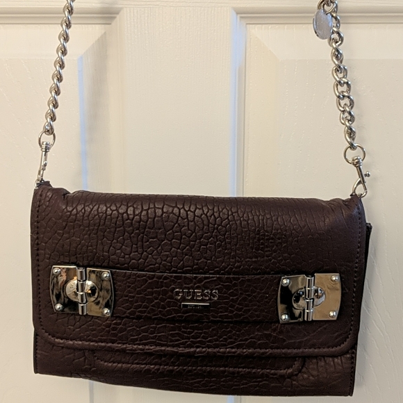 Guess Purse - Picture 2 of 7